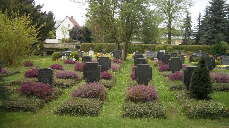 Kriegsgräber auf dem Pirnaer Friedhof