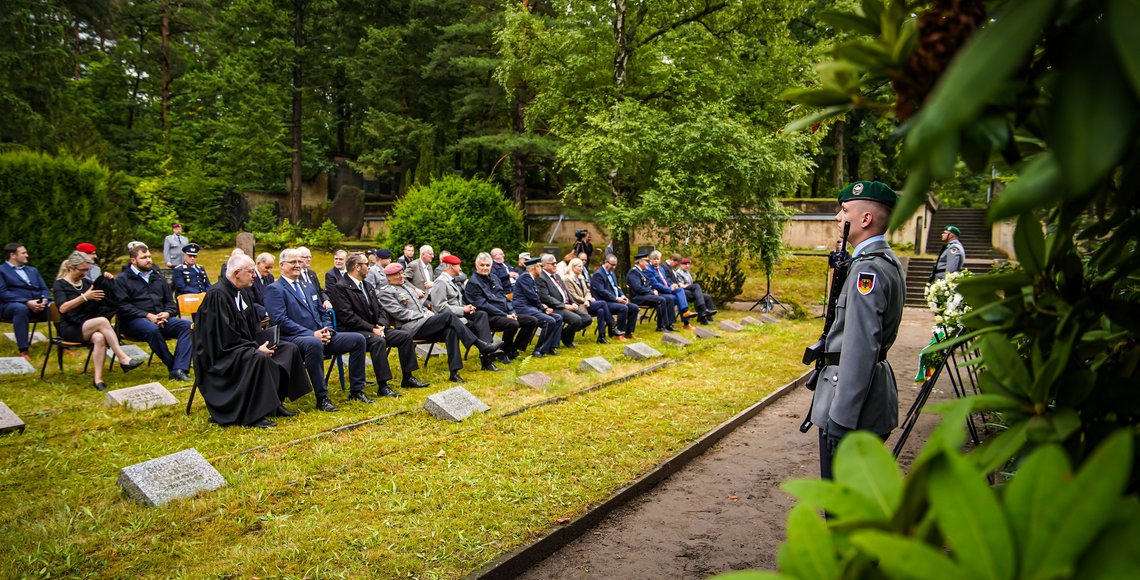 Gedenkveranstaltung zum 20. Juli: Erinnerung an den militärischen Widerstand gegen das NS-RegimeGedenkveranstaltung zum 20. Juli: Erinnerung an den militärischen Widerstand gegen das NS-Regime