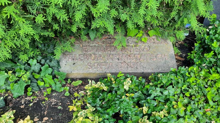 Grabstätte der sowjetischen Zwangsarbeiterinnen und Zwangsarbeiter